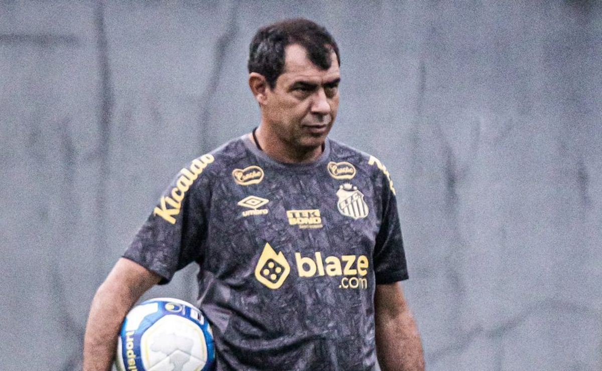 carille muda escalação para a estreia contra o paysandu e tem desfalque de peso no ataque do santos
