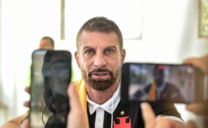 vasco está negociando com dirigente da série a, garante jornalista em belo horizonte