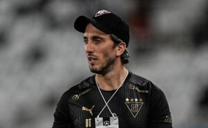 pvc detalha trabalho de zubeldía: “aproveitamento pouco superior ao de carpini no são paulo”