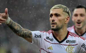 arrascaeta revela ambição do flamengo antes da final do campeonato carioca: "esse é o foco"