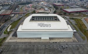 próximo adversário do corinthians, diniz dá importante opinião sobre a neo química arena: “não é um campo fácil”