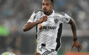 grêmio está próximo de anunciar a contratação de edenilson, ex inter, para seu plantel