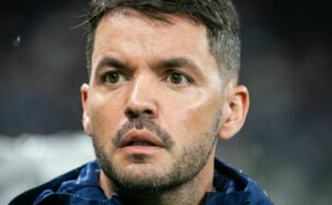 nicolás larcamón recusa oferta de time argentino após demissão do cruzeiro; entenda