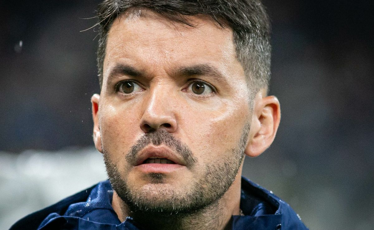 nicolás larcamón recusa oferta de time argentino após demissão do cruzeiro; entenda