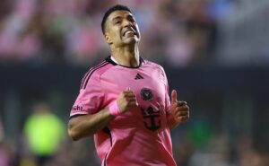 ex grêmio, suárez é relacionado para duelo em sintético no inter miami e gera repercussão; entenda