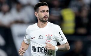 igor coronado pode fazer antónio oliveira mudar esquema do corinthians na temporada