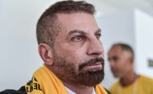 pedrinho, presidente do vasco, pede garantia que 777 irá cumprir acordo financeiro