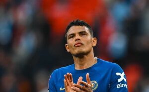 thiago silva no fluminense? zagueiro decide deixar o chelsea: veja os detalhes