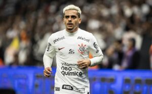 fagner deseja um corinthians diferente na próxima partida: "é ter paciência"