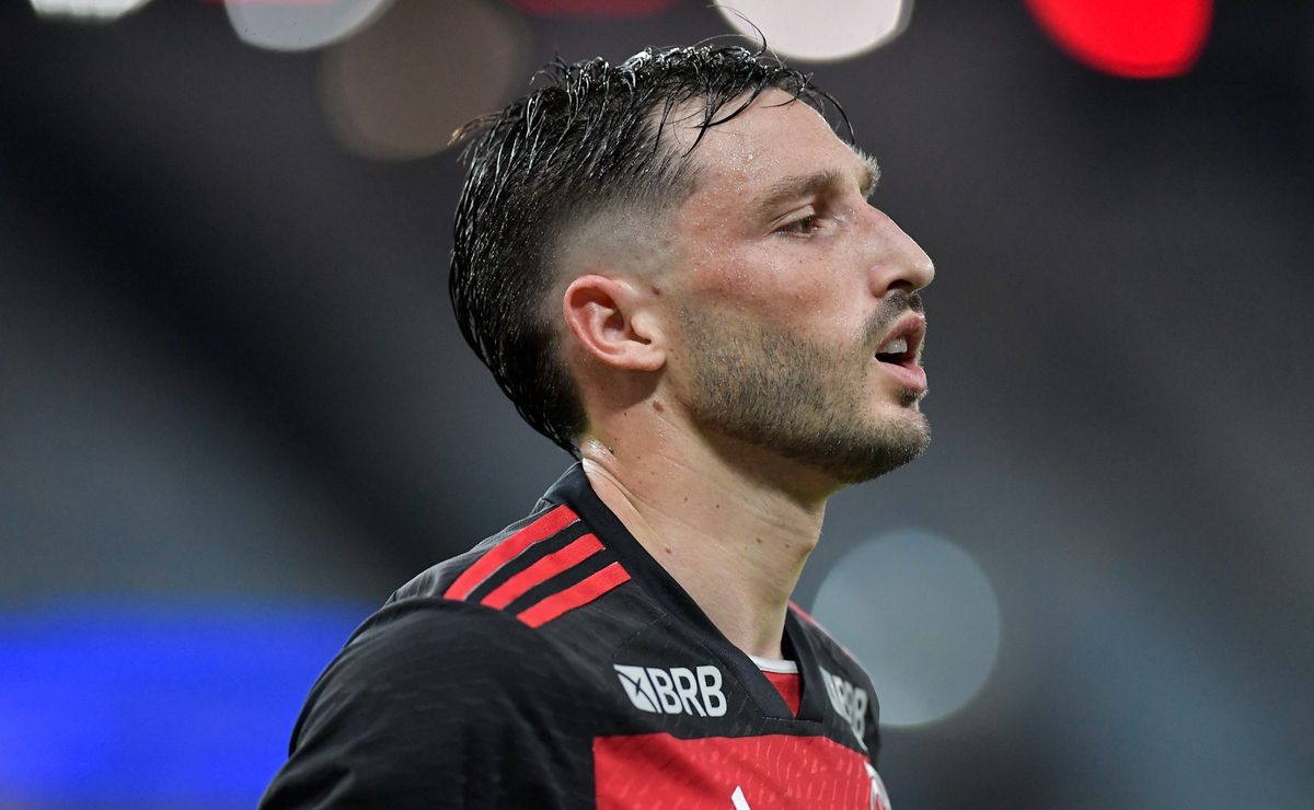 flamengo atualiza a situação de viña que sofreu uma pancada contra o atlético go