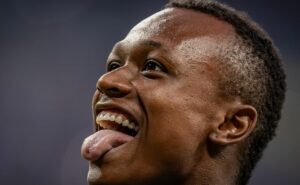 nathan fernandes tem salário exposto nos bastidores do grêmio; confira valores