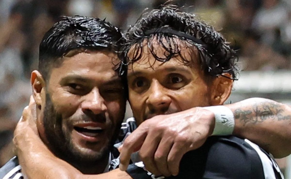 scarpa comenta discussão com hulk em atlético mg x peñarol: "desde que se mantenha o respeito "