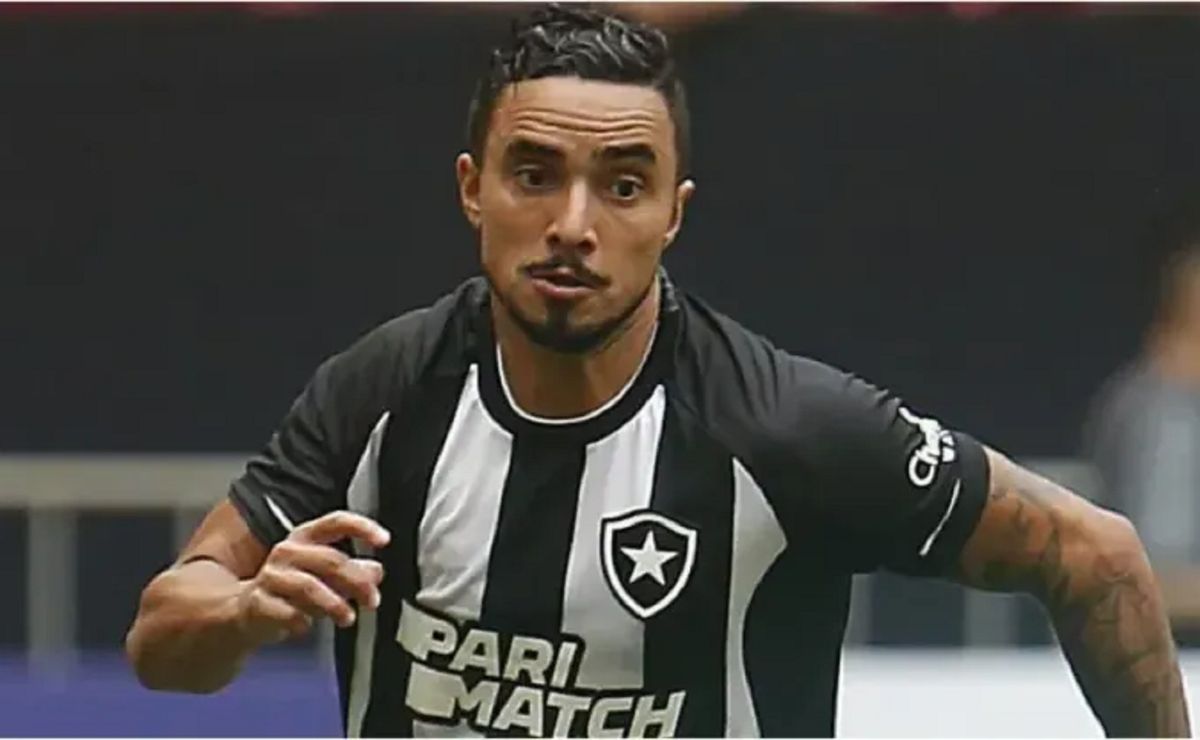 rafael comemora retorno à titularidade no botafogo e mira atenção na copa libertadores