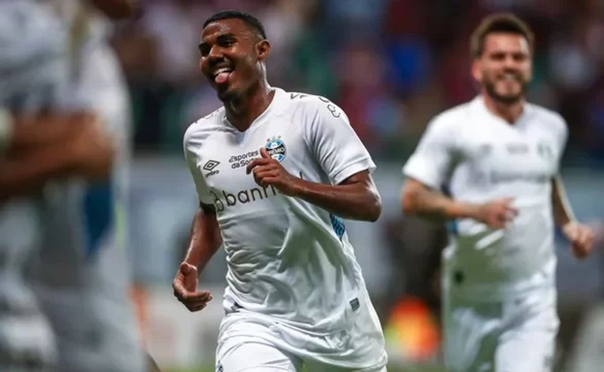 botafogo vai adquirir 100% dos direitos econômicos de cuiabano; veja valor