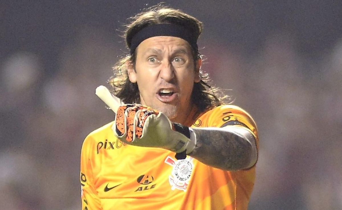 cássio toma decisão após antónio oliveira confirmar carlos miguel como titular do corinthians