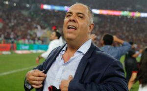 decisão de marcos braz nos bastidores prejudicou o flamengo contra palmeiras e bolívar