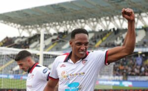 r$ 700 mil por mês: inter já sabe quanto vai pagar por yerri mina