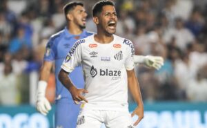 aderlan diz que está à disposição no santos para final do campeonato paulista