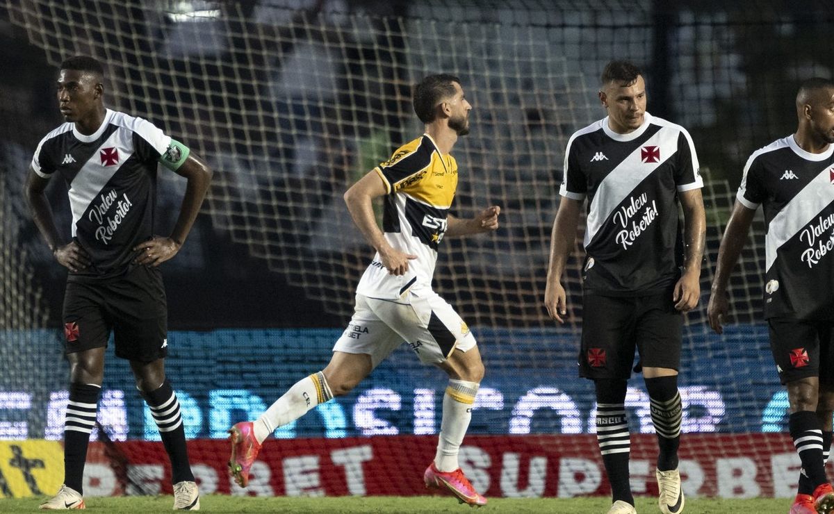 vasco entrou para a lista dos times com os piores saldos de gols da história do brasileirão de pontos corridos; veja ranking