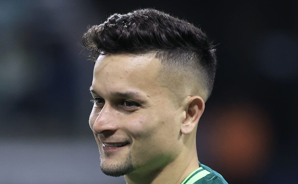 ex palmeiras, artur marca golaço atuando pelo zenit e posicionamento repercute: “milagre”