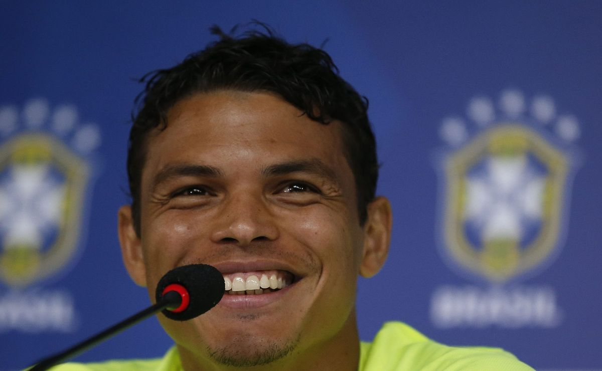 com fluminense de olho, thiago silva toma decisão e vai sair do chelsea