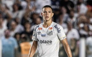 santos vence avaí por 2 a 0 com direito ao primeiro gol de jp chermont como profissional pelo brasileirão série b 2024