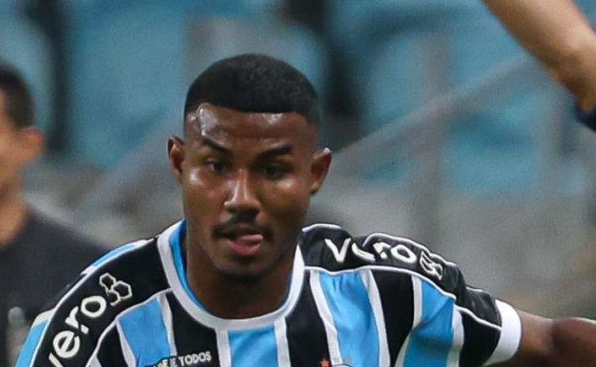 renato explica saída de cuiabano do grêmio: "bom negócio para todo mundo"