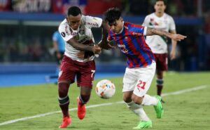 jogo entre cerro porteño e fluminense é pegado, e não sai do zero, pela libertadores