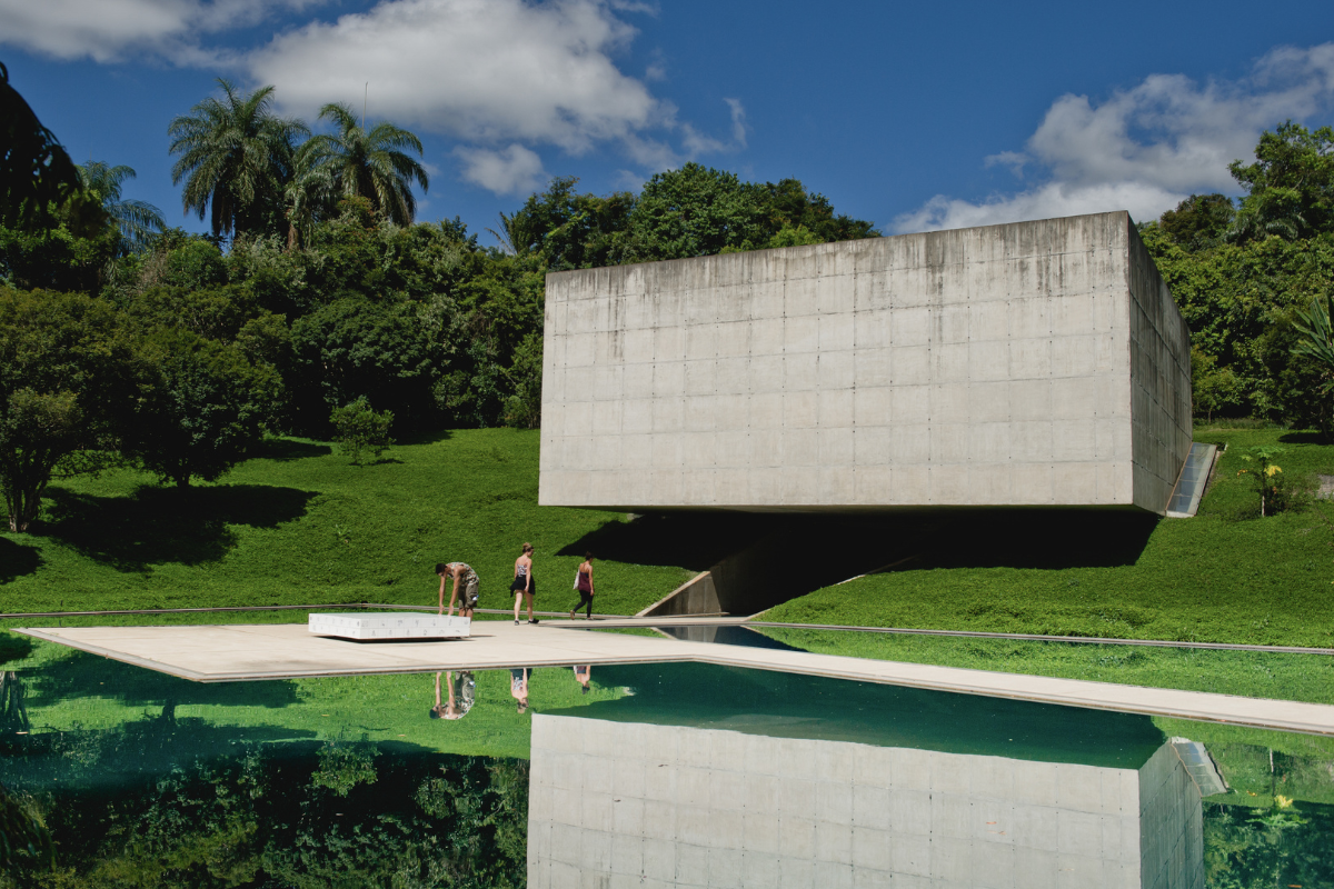 inhotim, the idyllic art gallery in the heart of brazil’s mining country 