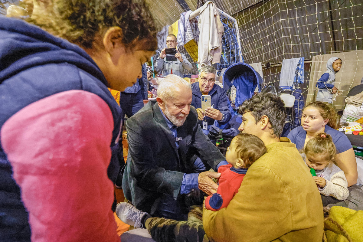 lula announces aid for rio grande do sul flood victims 