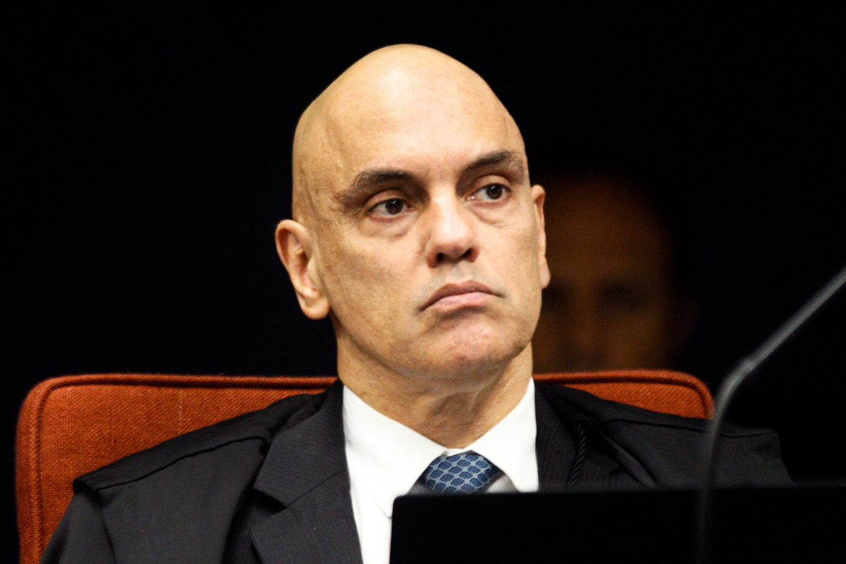 alexandre de moraes: between criticism and justification