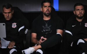 corinthians defende vantagem histórica na copa do brasil nesta quarta