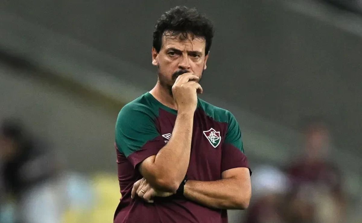 fernando diniz é expulso após briga com luciano, do são paulo, e torcida critica atitude de árbitro; veja vídeo