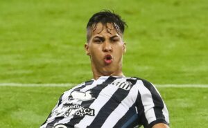 cruzeiro envia oferta oficial e santos pode lucrar com negociação por kaio jorge