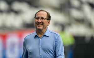 balanço financeiro da saf botafogo confirma chegada de dois reforços em julho