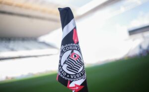 corinthians define r$ 1 bilhão para fechar naming rights da neo química arena com emirates