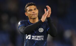 surreal: torcida do chelsea faz festa incrível na despedida de thiago silva; veja as fotos