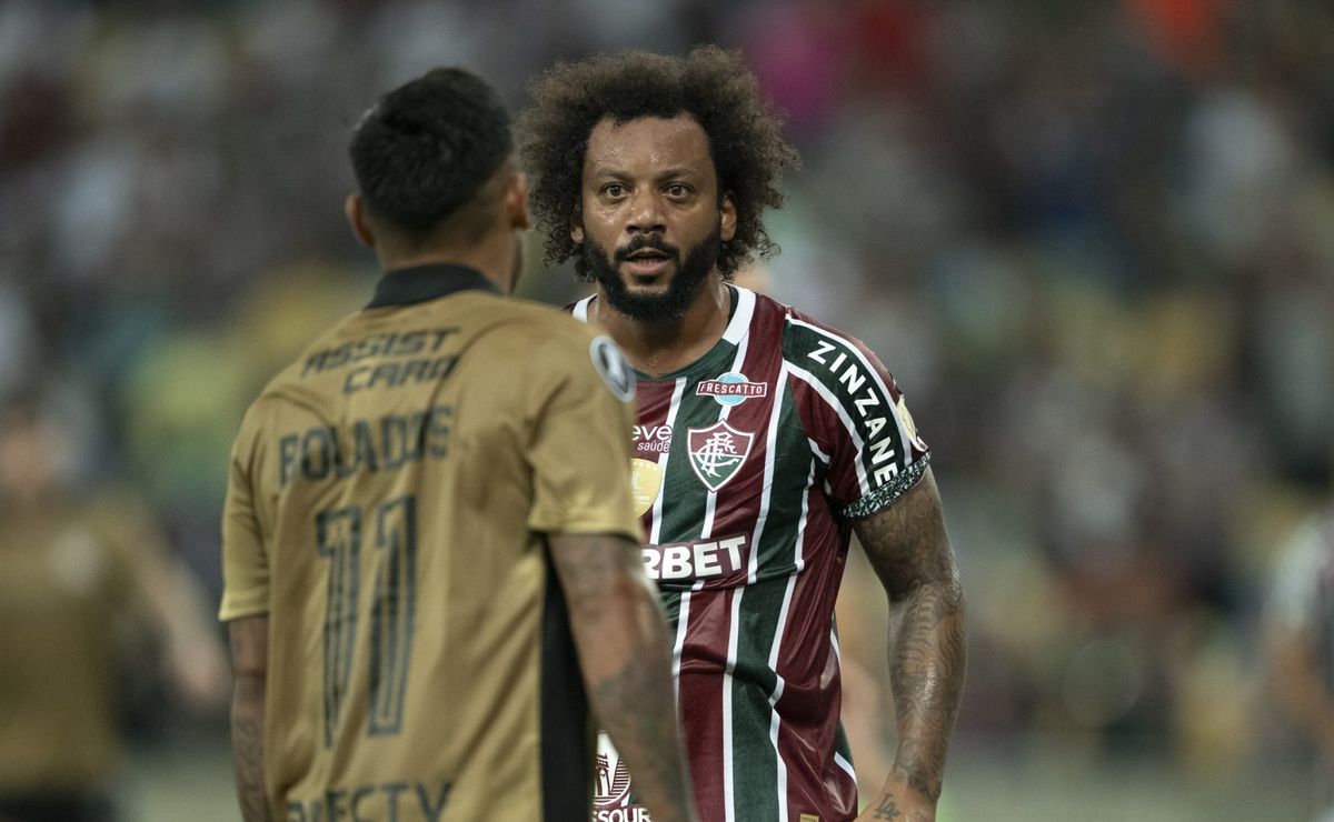 fluminense encara colo colo fora de casa pela libertadores; onde assistir ao vivo