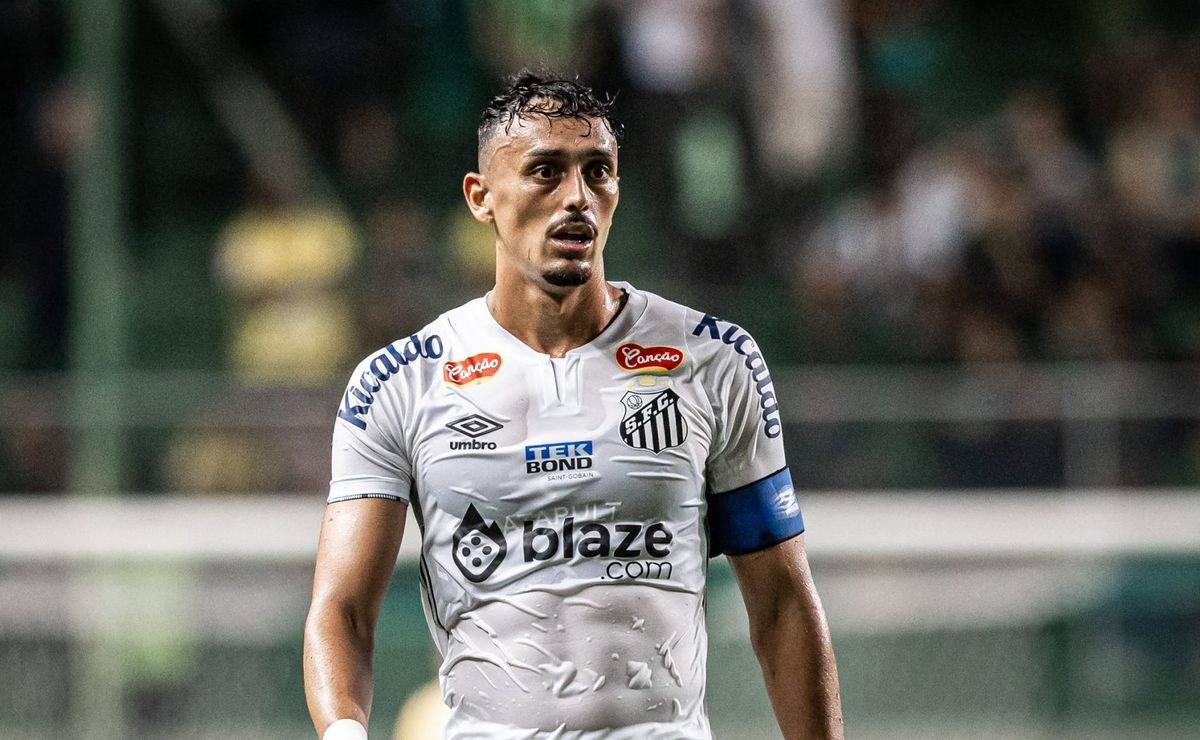 pituca revela surpresa com alê e promete resposta do santos: “queremos eles lá”