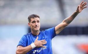 cruzeiro atualiza situação médica do atacante juan dinenno; veja comunicado