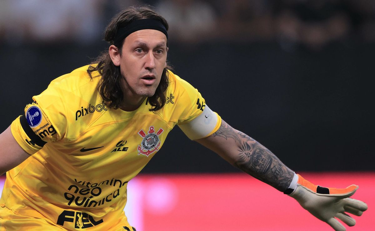 santos faz proposta por cássio, mas não entrará em leilão; marcelo grohe é sonho para carille