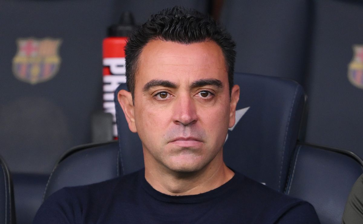 xavi se pronuncia após demissão do barcelona: “nunca é fácil deixar o clube da sua vida”