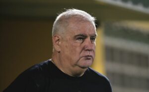 saída de rubão faz augusto melo definir substituto no corinthians; entenda!