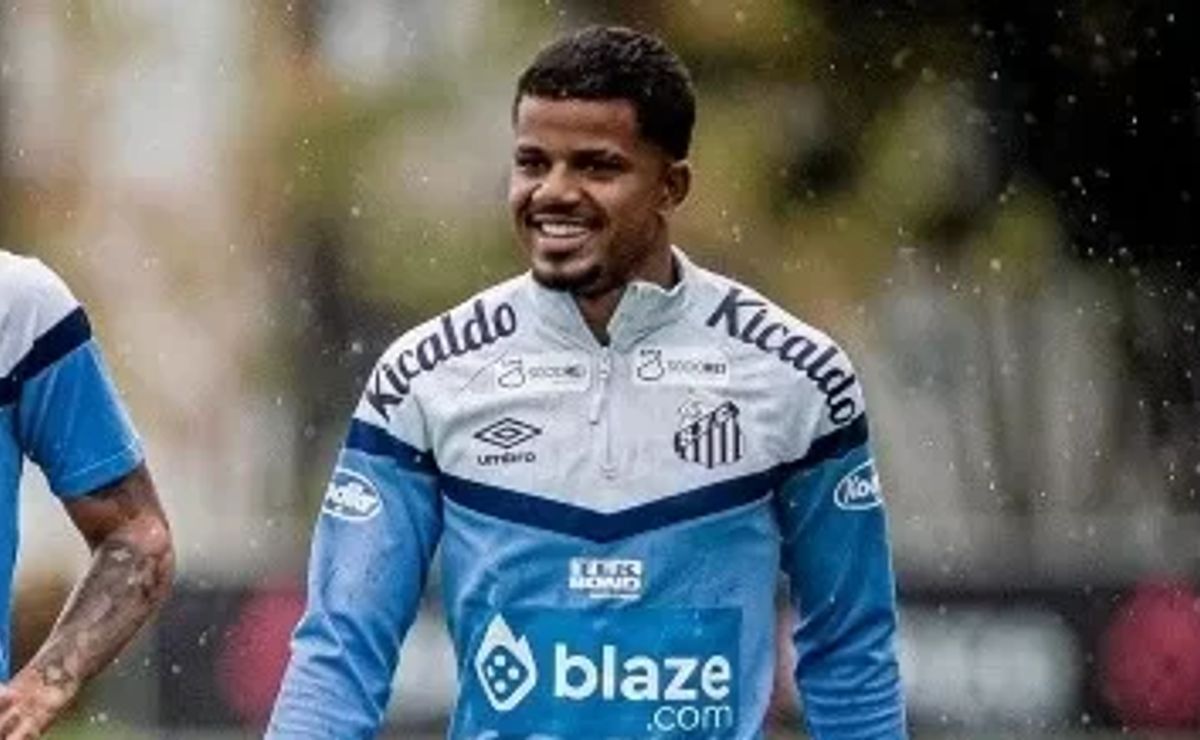 kevyson é liberado para correr na academia três meses após lesão no santos