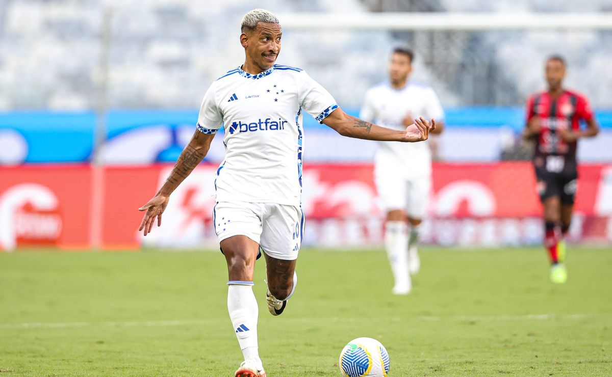 matheus pereira supera números de bruno rodrigues em 2023 pelo cruzeiro