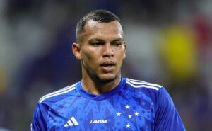 gabriel veron revela dificuldade para ganhar sequência no cruzeiro: “não me sinto apto”