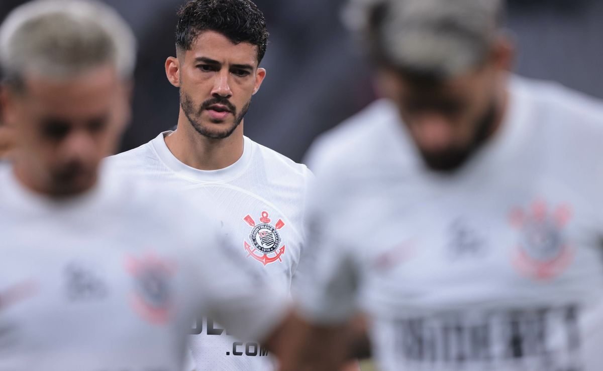 escalação do corinthians: gustavo henrique é surpresa e antónio oliveira muda para vencer flamengo