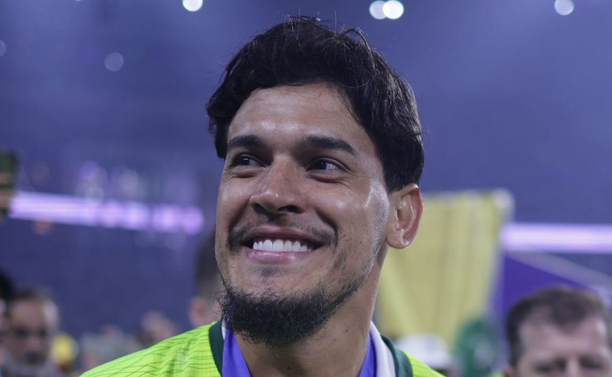 gustavo gómez marca pela 7ª libertadores seguida e amplia história no palmeiras