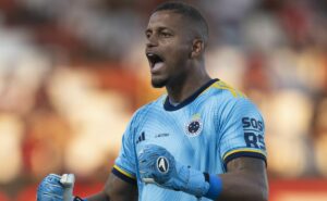 anderson faz revelação sobre interesse do cruzeiro em cássio: “tenho que seguir trabalhando”