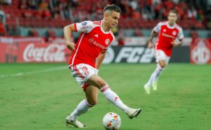 internacional retoma a temporada após um mês sem partidas devido a situação das enchentes 